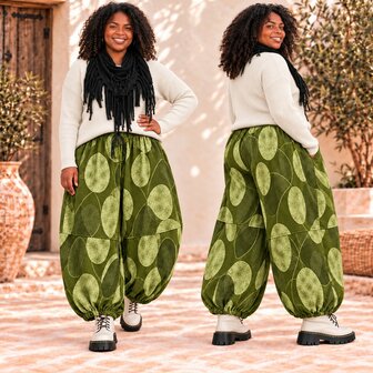 Curvy Broek Corduroy Groen met-Botanische-Print