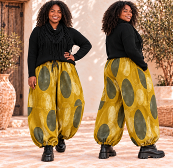 Curvy Broek geel met-Botanische-Print