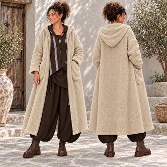 Zand The Ultimate Cozy Teddy Coat &ndash; Oversized &amp; One-Size Curvy Luxe Jas met ritssluiting