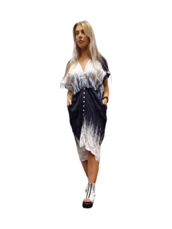 Women's dress /gardigan black/white crashed fabric large V-neck