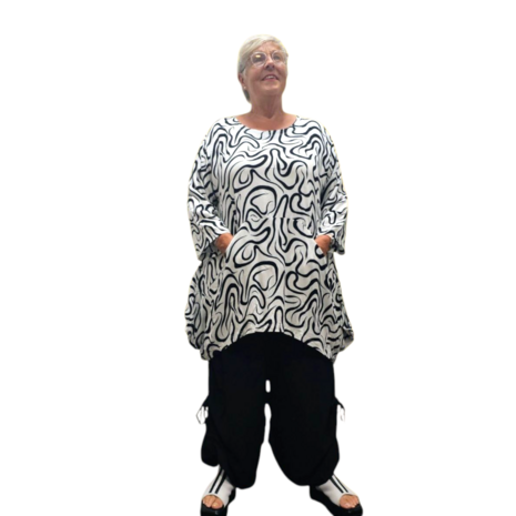 Tuniek Loes 02 bwslng