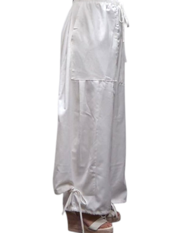 Broek-wit-asymmetrische zoom