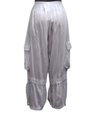 Wijde broek wit met grote zakken100% cotton