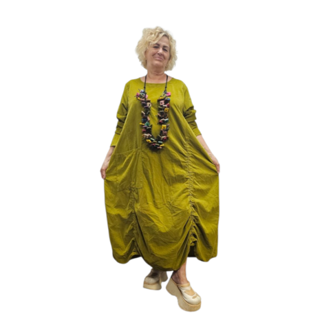 Leuke jurk met leuke details olijfgroen corduroy