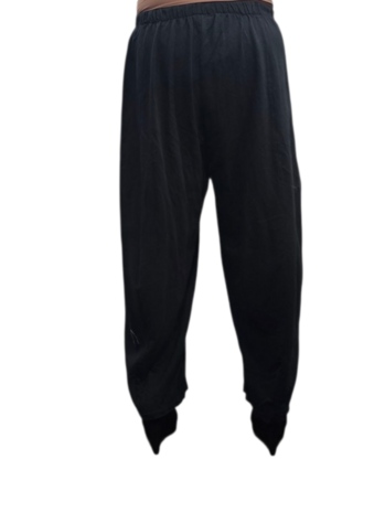 Wijde broek zwart met leuke inknipsels 100% cotton
