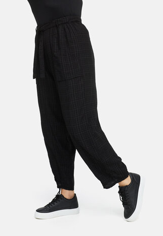 soepel vallende broek met centuur zwart 