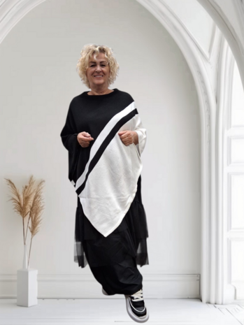 Poncho Warmy Streep zwart-wit
