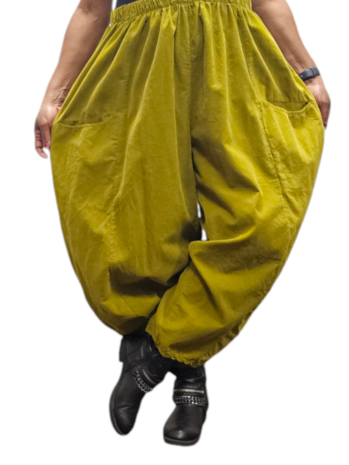 Broek olijfgroen fijne corduroy 