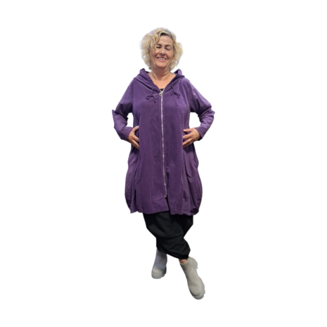 Vest/jas purple met capuchon bestaande uit 2 soorten katoen