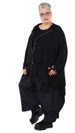 Ruim vallend vest Bella zwart met grote rits