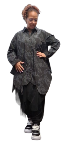 Lange blouse zwart met tule inzet in zoom 