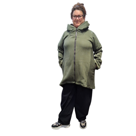 Korte tussenjas groen met capuchon ribfluweel/corduroy