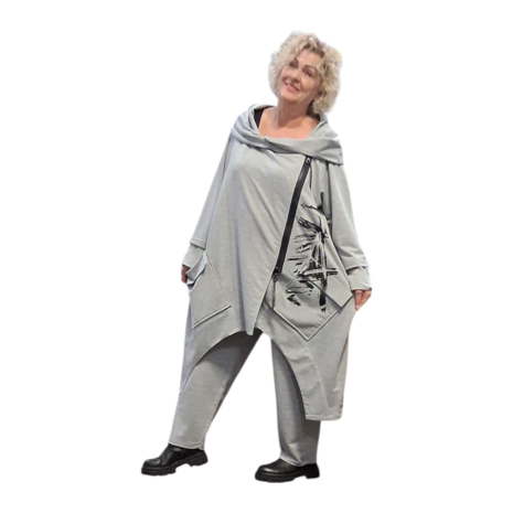 Ruime lange sweater met broek grijs