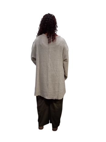 Trui gebreid bouclé zand 