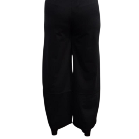 Basic broek zwart in rechte vorm