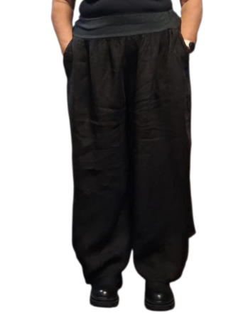 Wijde broek zwart met brede rekbare tailleband 100% linnen