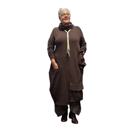 Individuele jersey jurk cacao