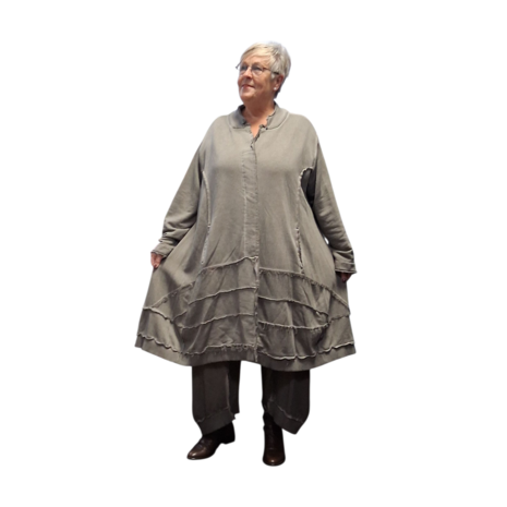 Aparte jas greige met deelnaden