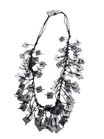 Lange fantasie ketting zilveren vierkantjes