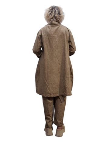 Tuniek zand stonewashed met ruime kolkraag