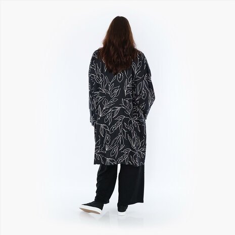 Overgangsjas  Tulip plain  in rechte vorm gemaakt van zachte popeline kwaliteit