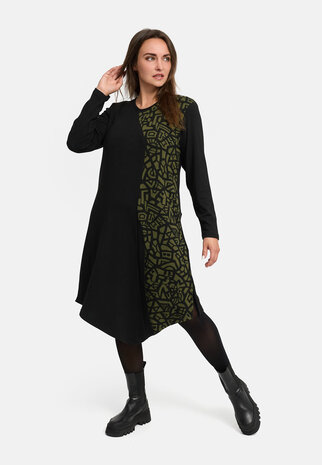 'Seriva' Jurk – A-lijn, zacht & figuurvriendelijk groen/zwart