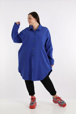 Blouse-jas Rinna blauw, in afgeronde vorm 
