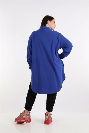 Blouse-jas Rinna blauw, in afgeronde vorm 