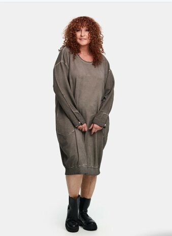 Jurk greige met zakken stonewashed