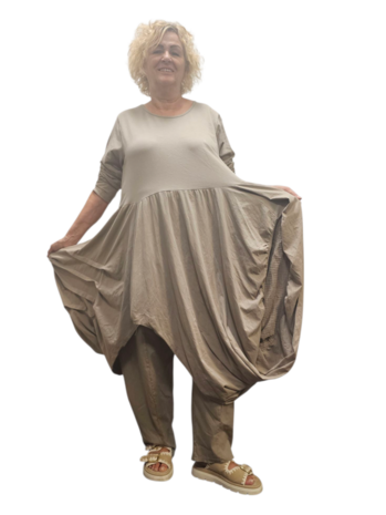 Aparte-ballonjurk/tuniek-greige