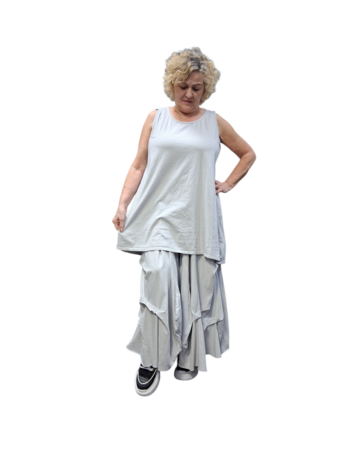  Topje mouwloos licht grijs