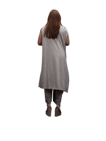 Jurk- lange zand tuniek mouwloos-tricot 