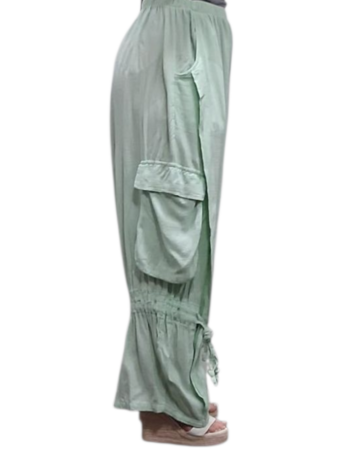 Wijde broek mint met grote zakken100% cotton