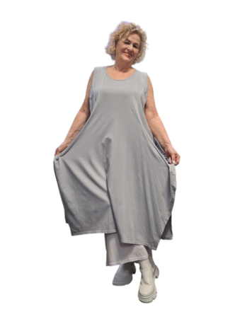 Jurk- lange tuniek mouwloos-tricot grijs