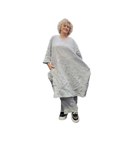 Zomerse jurk crushed  grijs gekreukte look