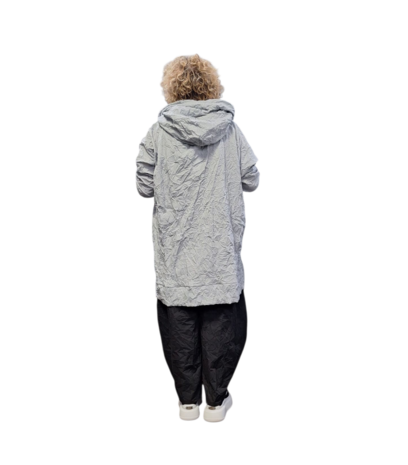 Oversized zomerhemd met rechte snit, gemaakt van gekreukte poplin stof Crushed grijs