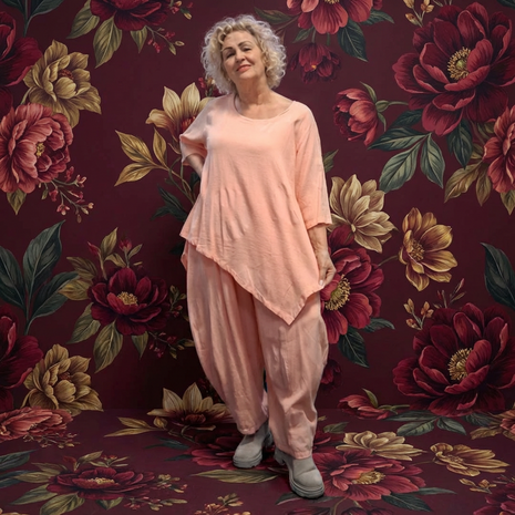 Shirt abrikoos A-lijn asymmetrisch