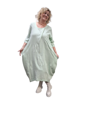 Jurk mintgroen met steekzakken op voorpand 100% katoen 