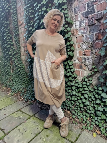 Jurk beige met print