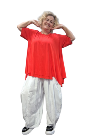 Basic-shirt-A-lijn-Rood met deelnaden