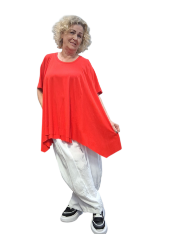 Basic-shirt-A-lijn-Rood met deelnaden