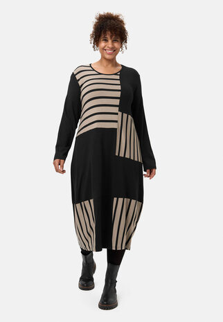Jurk 'Sienna' - gestreepte look, elegant en chic beige