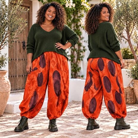 Broek-Corduroy-oranje-met-Leuke-Printdetails
