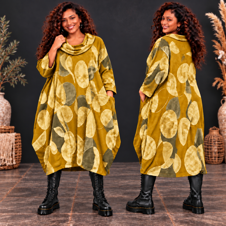 Jellow Stijlvolle Corduroy Curvy Balloon Jurk met Botanische Print 