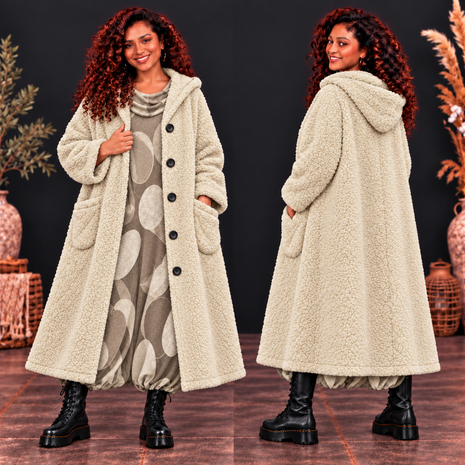 Zand The Ultimate Cozy Teddy Coat &ndash; Oversized & One-Size Curvy Luxe Jas