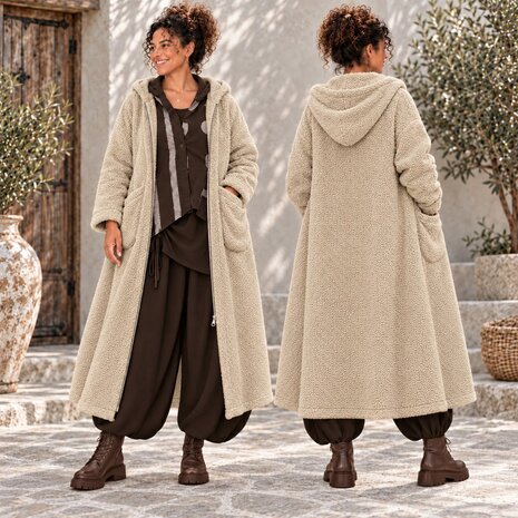 Zand The Ultimate Cozy Teddy Coat &ndash; Oversized & One-Size Curvy Luxe Jas met ritssluiting