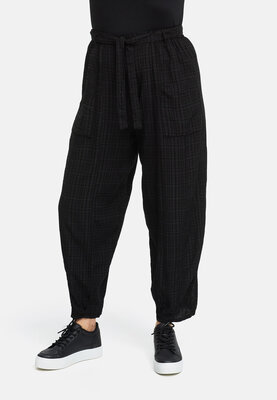soepel vallende broek met centuur zwart