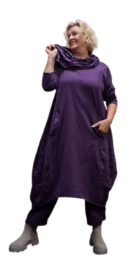 jurk purple met inknipsels en aparte kol