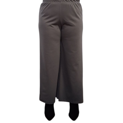 Basic broek grijs in rechte vorm 7/8ste lengte