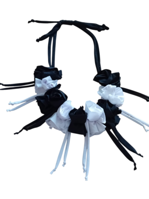 Handgemaakte  ketting zwart/wit